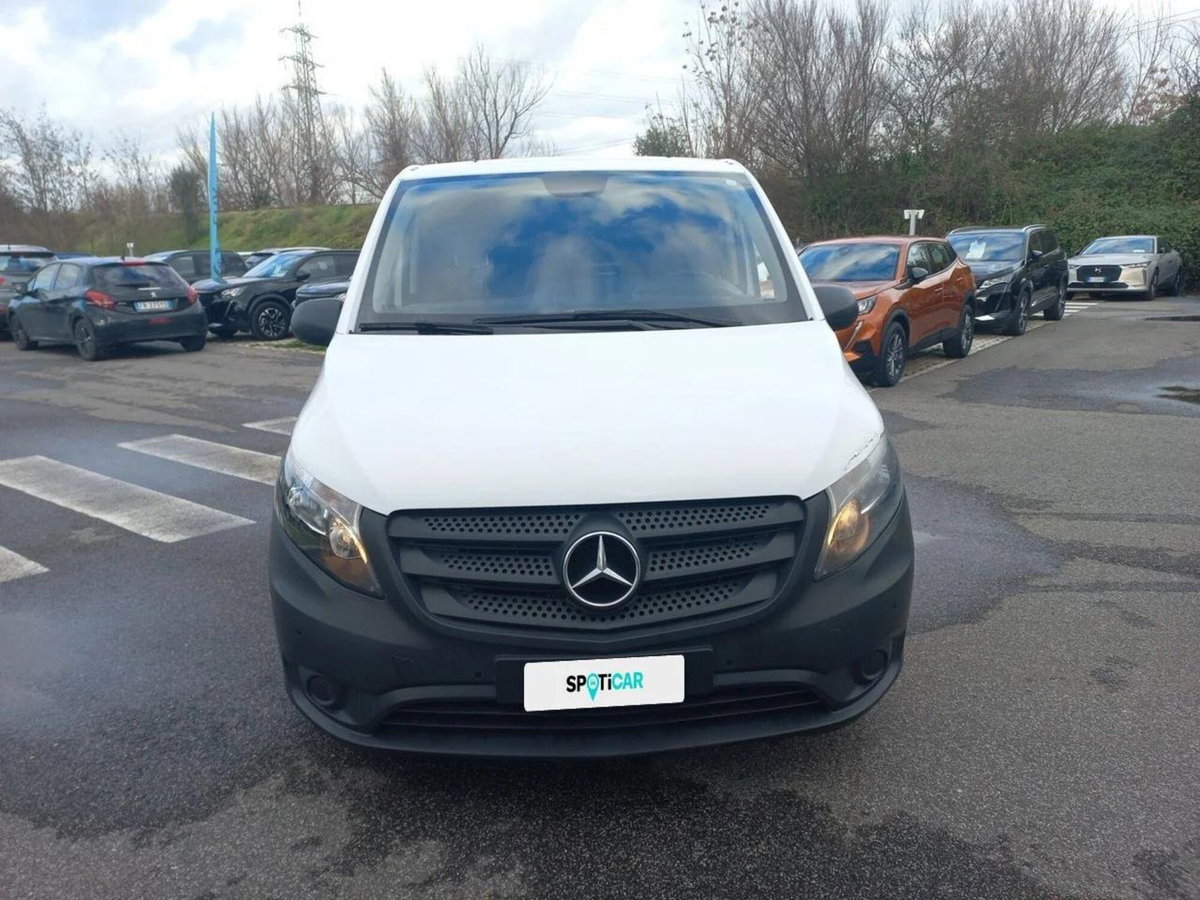 Mercedes-Benz Vito tourer 114 cdi compact Pro 9G-tronic (2)