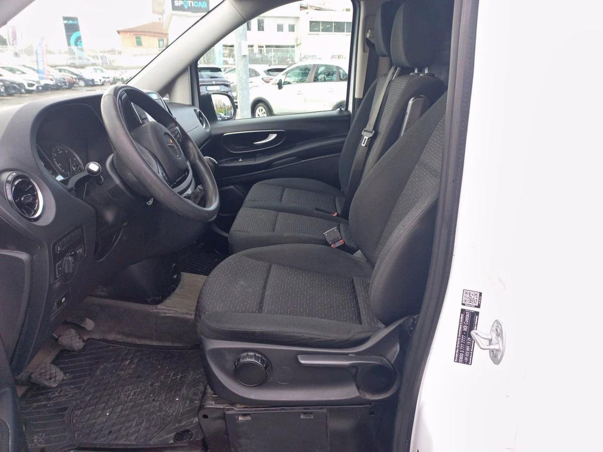 Mercedes-Benz Vito tourer 114 cdi compact Pro 9G-tronic (6)