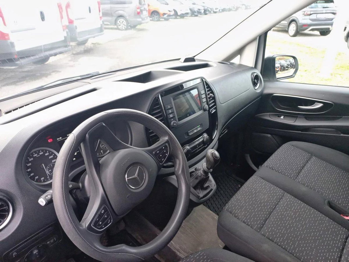 Mercedes-Benz Vito tourer 114 cdi compact Pro 9G-tronic (8)