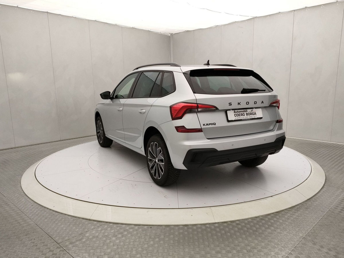 Skoda Kamiq 1.0 tsi Black Dots 95cv (6)