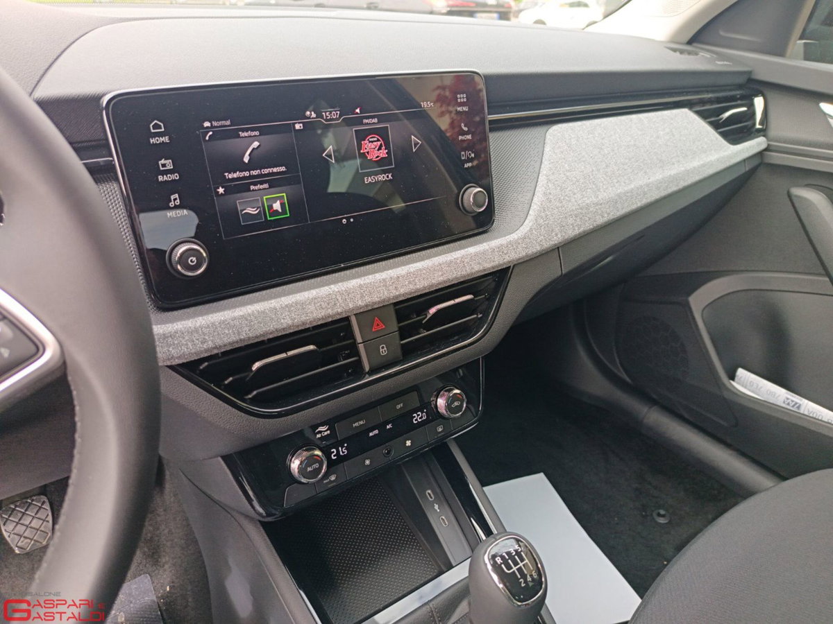Skoda Kamiq 1.0 tsi Black Dots 115cv dsg (13)