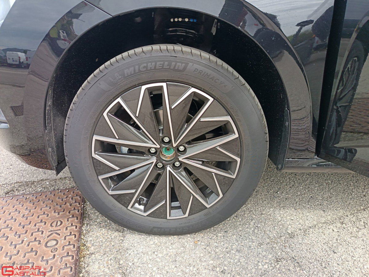 Skoda Kamiq 1.0 tsi Black Dots 115cv dsg (16)