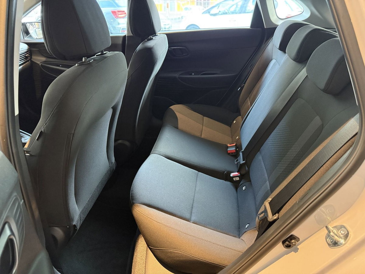 Hyundai i20 1.0 T-GDI 48V iMT TechLine (10)