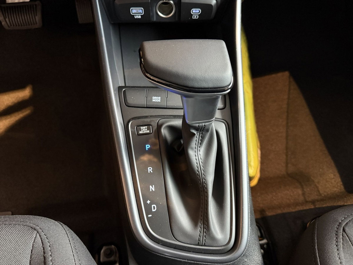 Hyundai i20 1.0 T-GDI 48V iMT TechLine (16)
