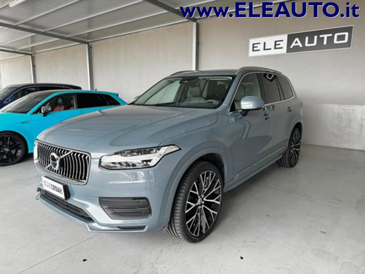 Volvo XC90 B5 (d) AWD automatico 7 posti Core (3)