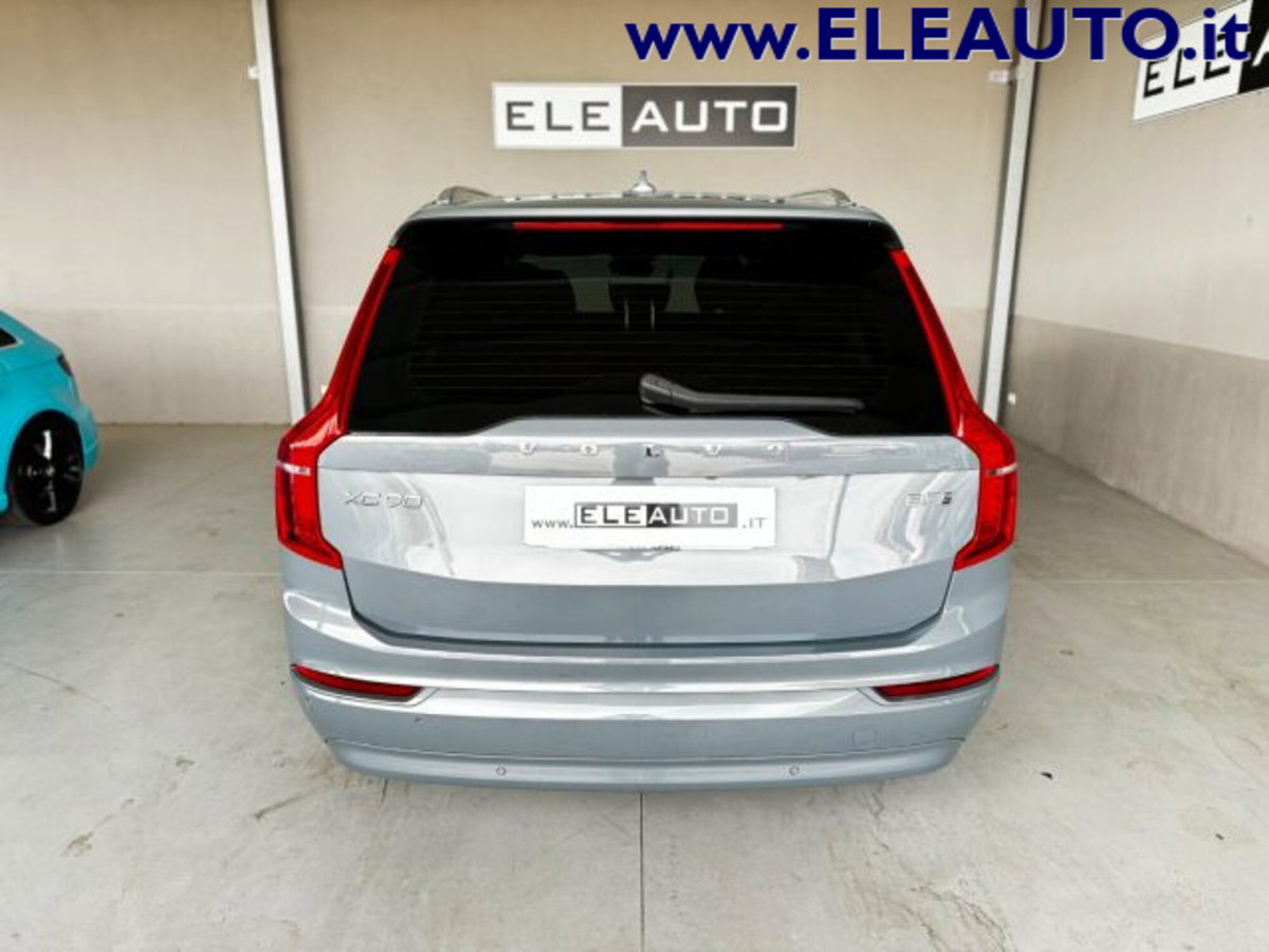 Volvo XC90 B5 (d) AWD automatico 7 posti Core (5)