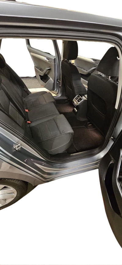 Skoda Superb Station Wagon 2.0 TDI Wagon Executive (3)