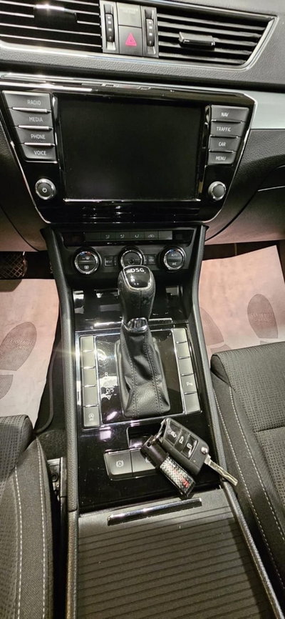 Skoda Superb Station Wagon 2.0 TDI Wagon Executive (7)