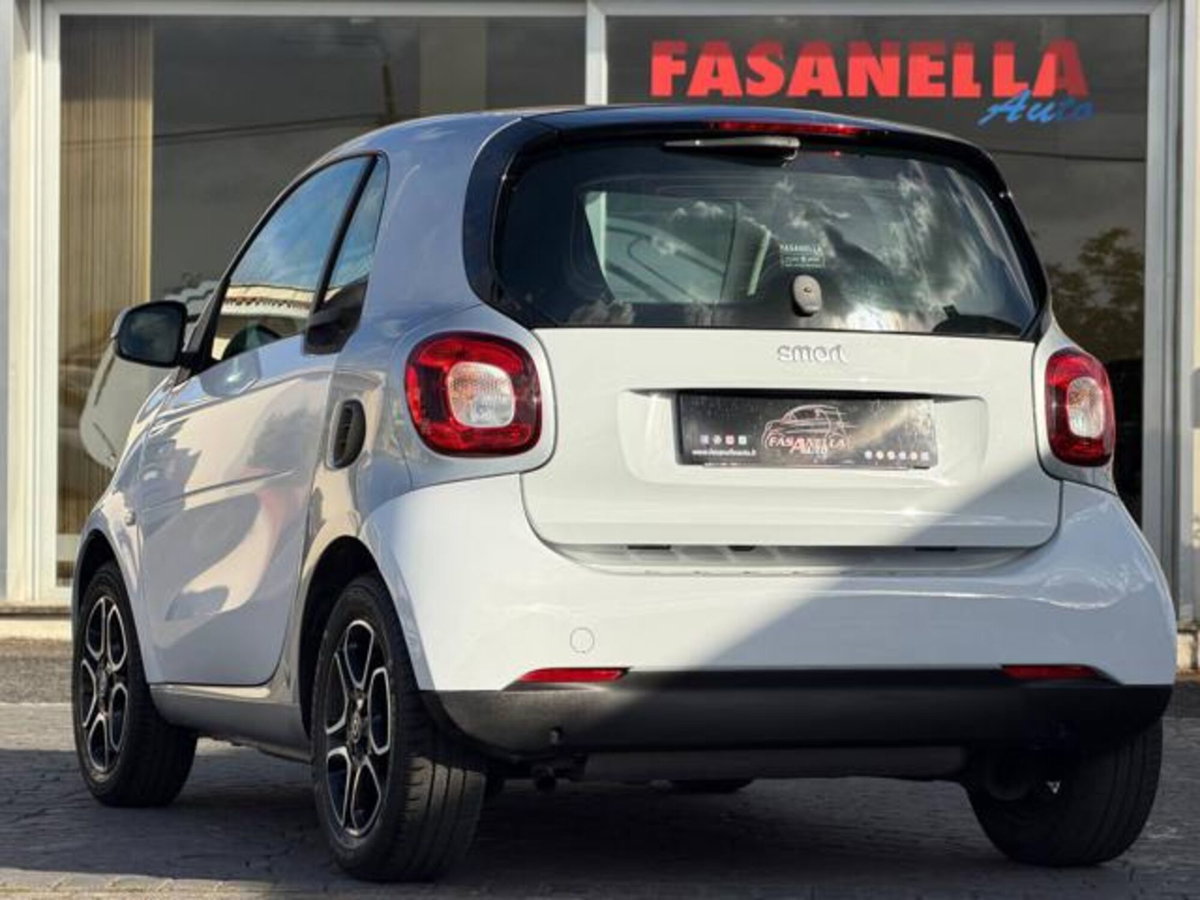 smart Fortwo 70 1.0 twinamic Passion (8)