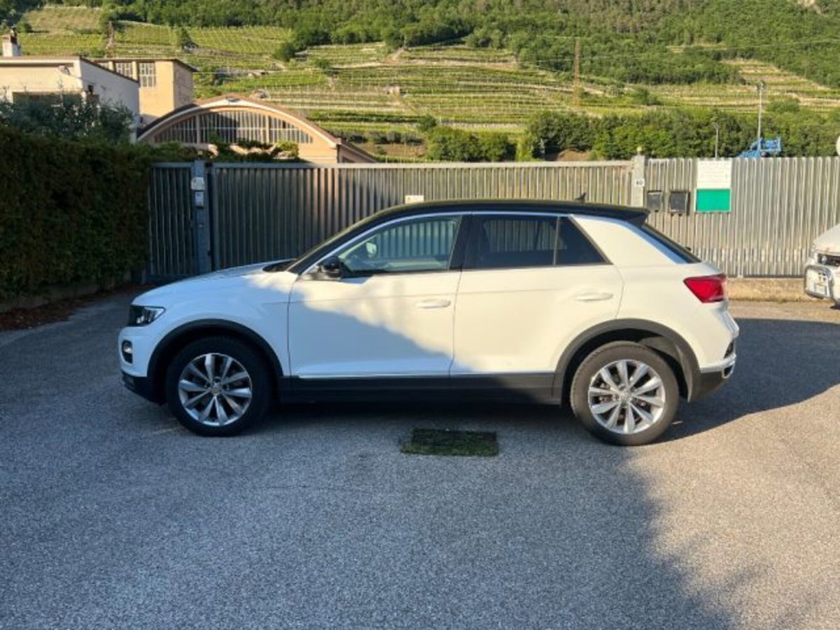 Volkswagen T-Roc 2.0 TDI SCR 150 CV DSG 4MOTION Style BlueMot. Tech. (7)