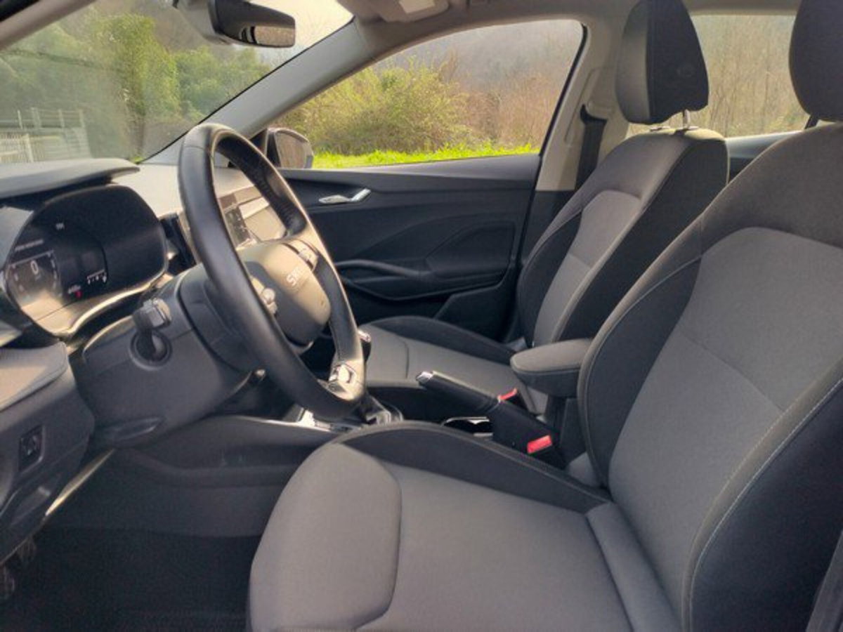 Skoda Fabia 1.0 mpi evo Young Edition 80cv (13)