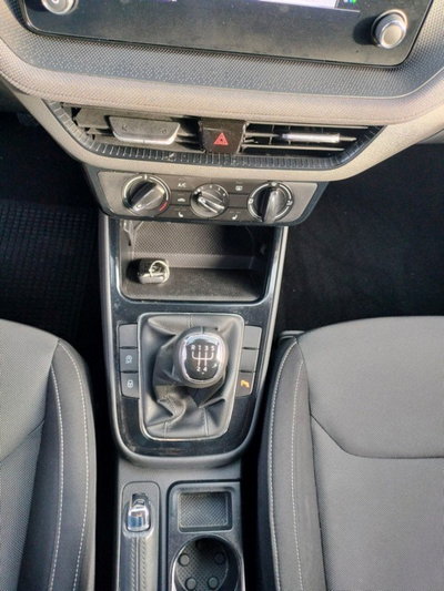Skoda Fabia 1.0 mpi evo Young Edition 80cv (18)