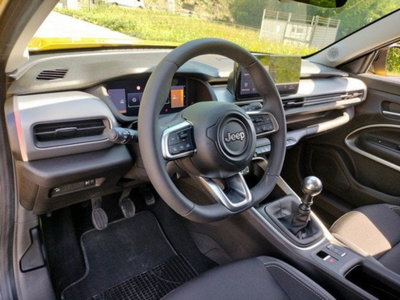 Jeep Avenger 1.2 turbo Summit fwd 100cv (13)