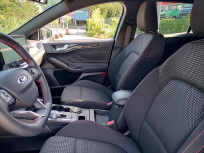 Ford Focus Station Wagon 1.5 ecoblue ST-Line X 115cv auto (14)