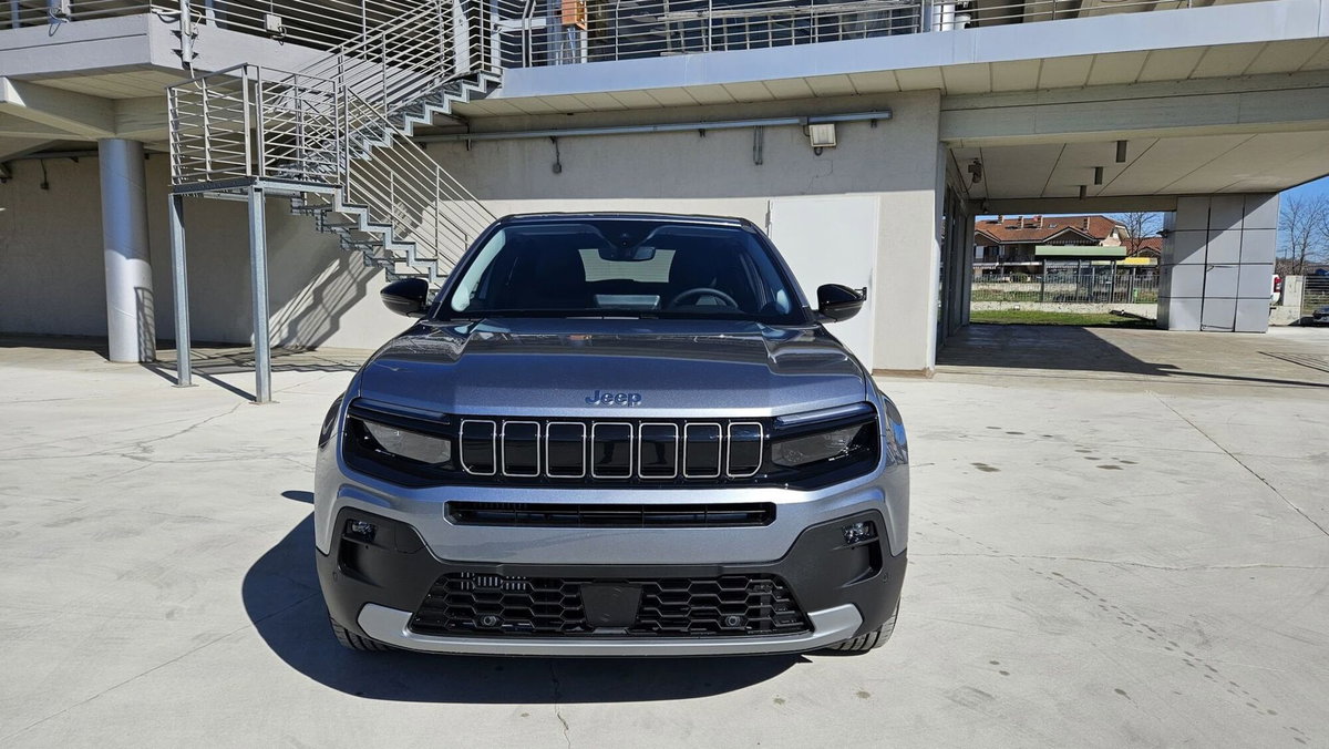 Jeep Avenger 1.2 turbo e-hybrid mhev Summit fwd 110cv edct6 (2)