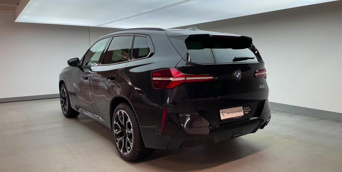 BMW X3 xdrive20 MSport auto (2)