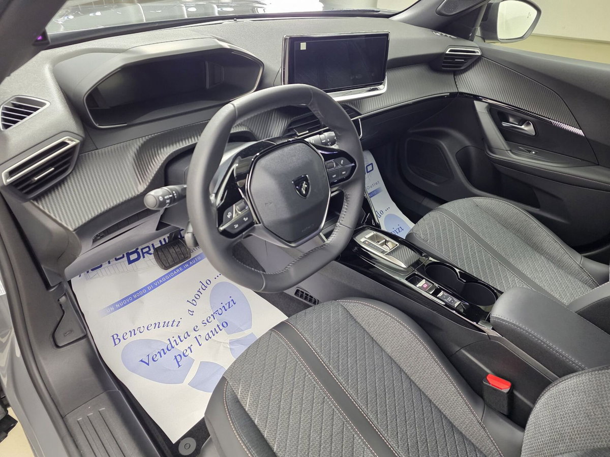 Peugeot 2008 1.2 hybrid Allure 145cv e-dcs6 (12)