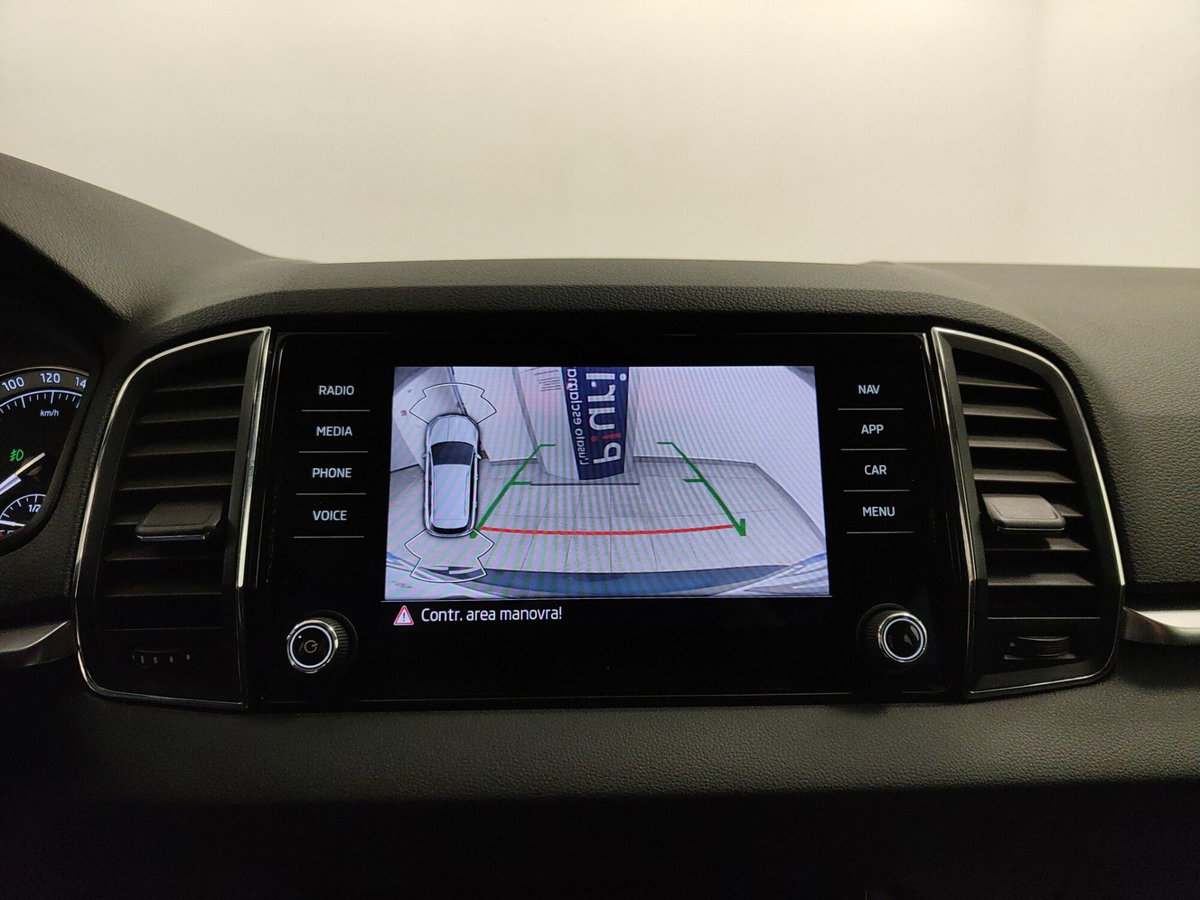 Skoda Karoq 2.0 tdi Selection 115cv (11)