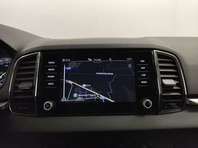 Skoda Karoq 2.0 tdi Selection 115cv (12)