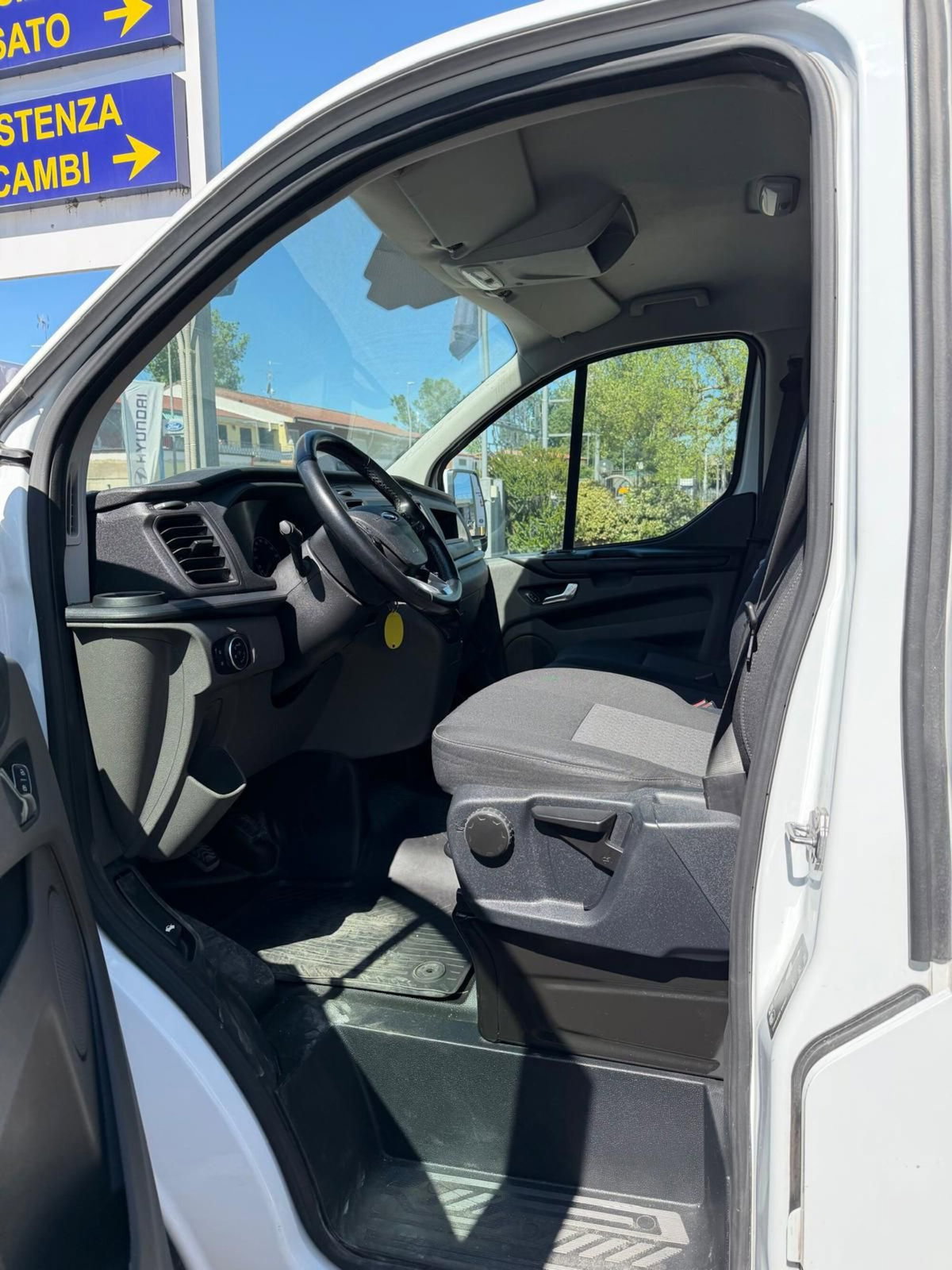 Ford Transit Custom Furgone 280 2.0 EcoBlue 130 PC Furgone Trend (8)