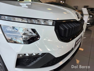 Skoda Kamiq 1.0 tsi Black Dots 115cv dsg (7)