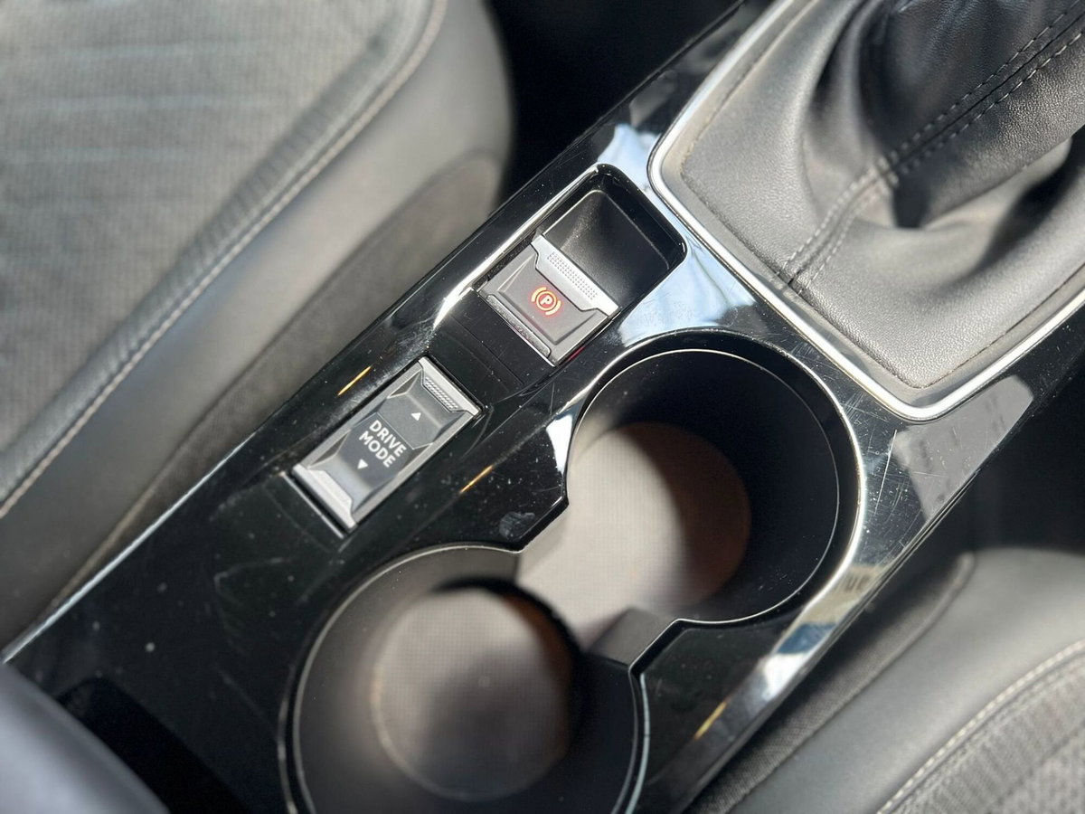 Peugeot 208 PureTech 100 Stop&Start 5 porte Allure (11)
