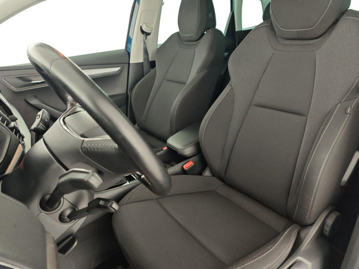 Skoda Karoq 2.0 TDI EVO SCR 115 CV DSG Executive (10)