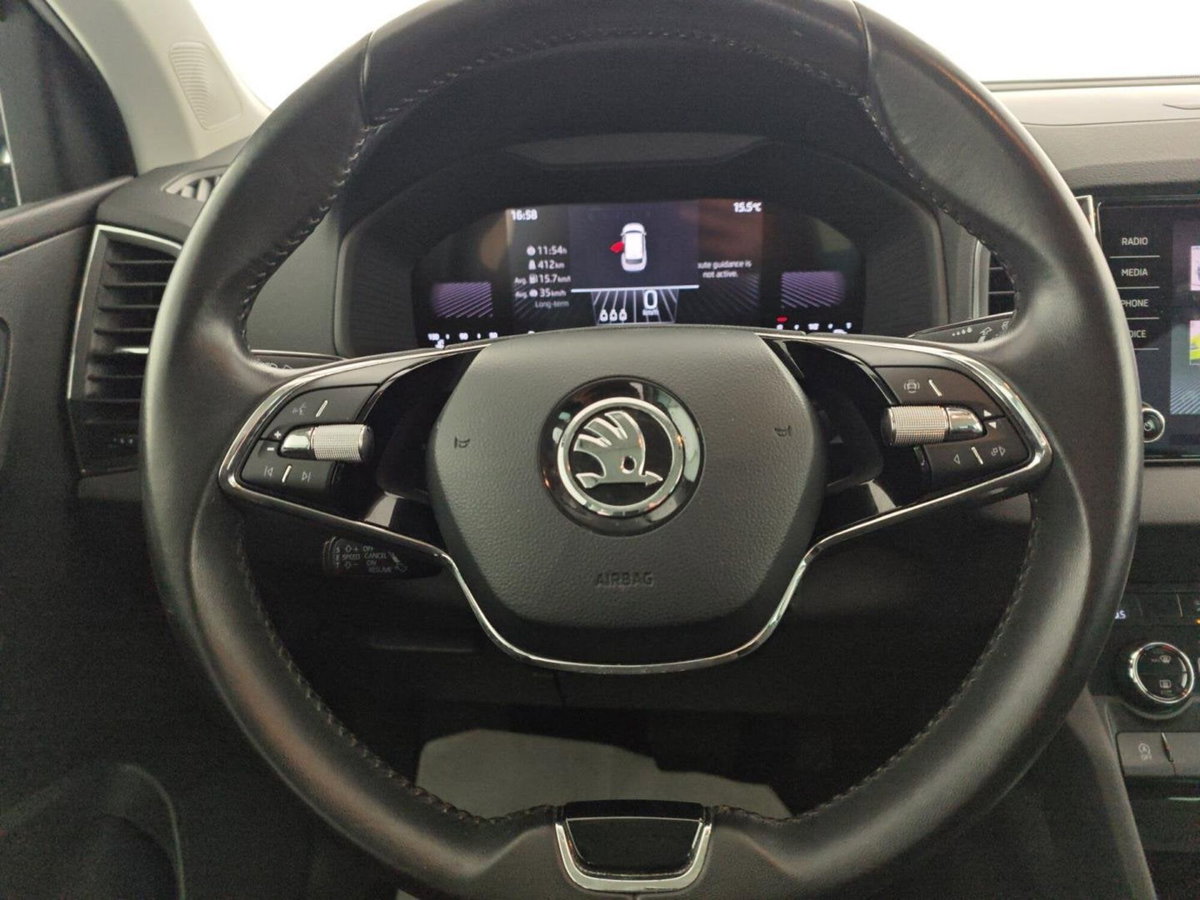 Skoda Karoq 2.0 TDI EVO SCR 115 CV DSG Executive (18)