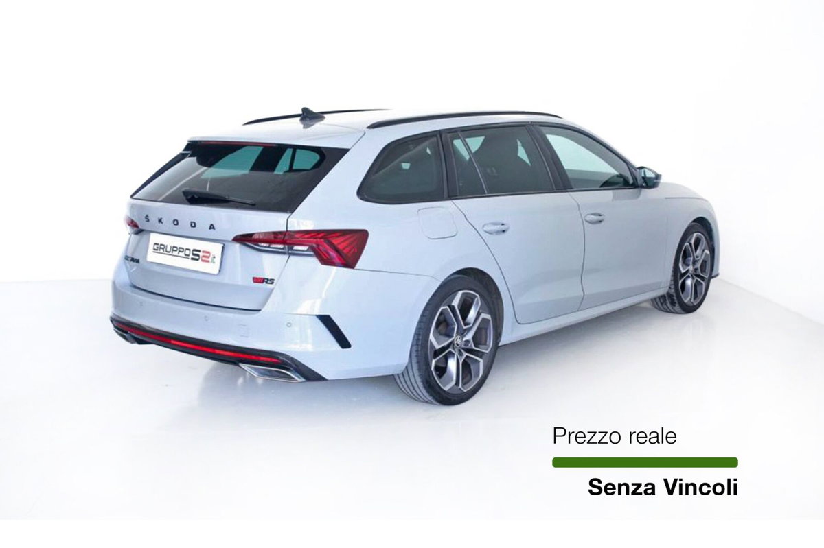 Skoda Octavia Station Wagon 2.0 TDI EVO SCR 200 CV DSG 4x4 Wagon RS (4)