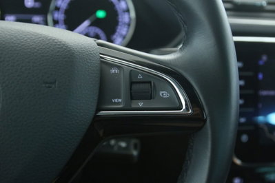 Skoda Superb Station Wagon 2.0 TDI 190 CV SCR DSG 4x4 Wagon Executive (20)