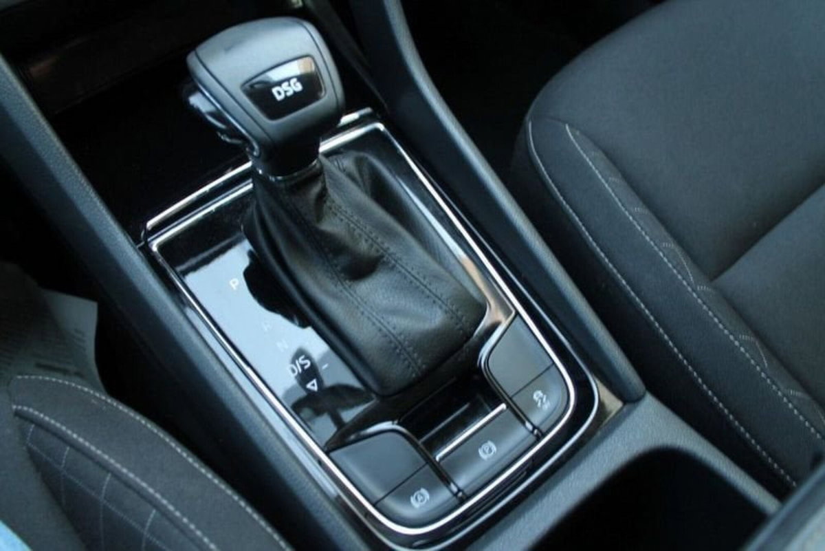 Skoda Karoq 1.6 TDI SCR DSG Executive (16)