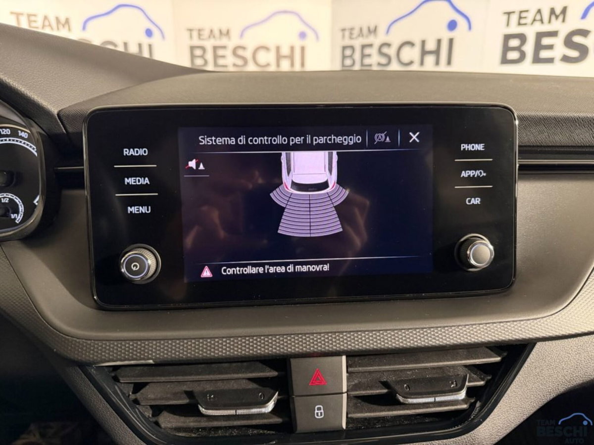 Skoda Kamiq 1.0 TSI 110 CV DSG Ambition (5)