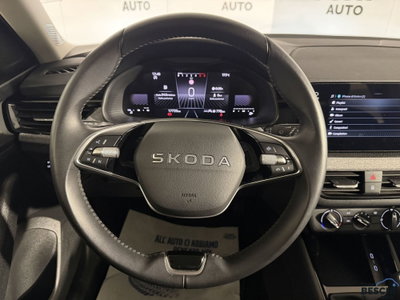 Skoda Kamiq 1.0 tsi Selection 95cv (5)