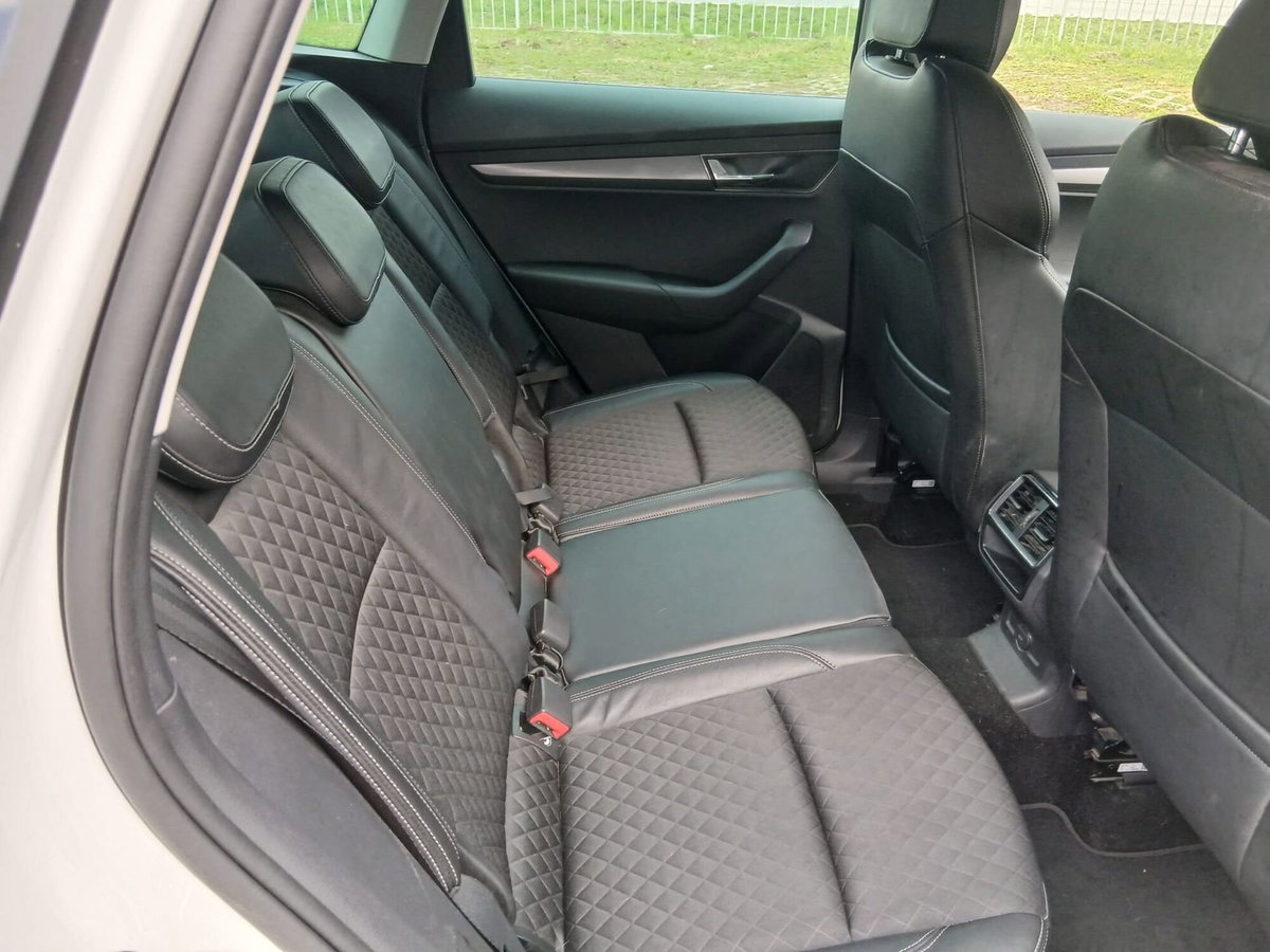 Skoda Karoq 2.0 TDI EVO SCR 4x4 DSG Style (10)