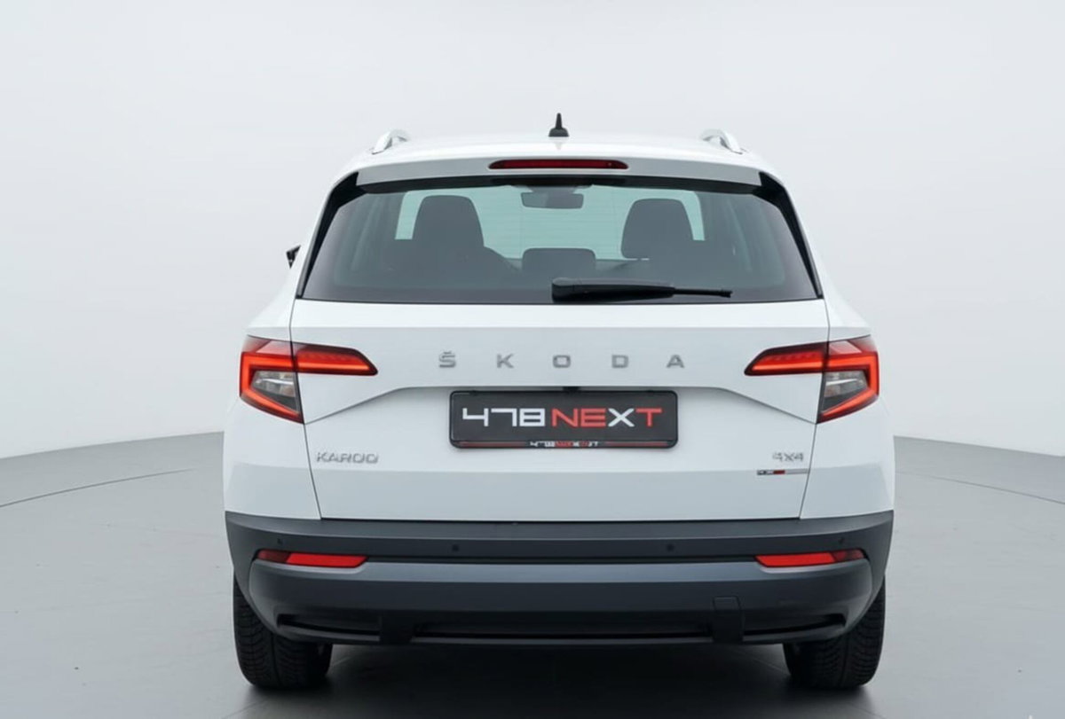 Skoda Karoq 2.0 TDI EVO SCR 4x4 DSG Style (4)