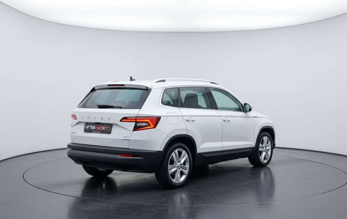 Skoda Karoq 2.0 TDI EVO SCR 4x4 DSG Style (5)