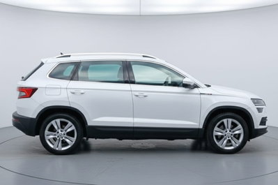 Skoda Karoq 2.0 TDI EVO SCR 4x4 DSG Style (6)