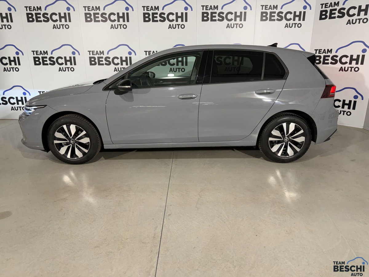 Volkswagen Golf 1.5 etsi 50 Years 150cv dsg (3)