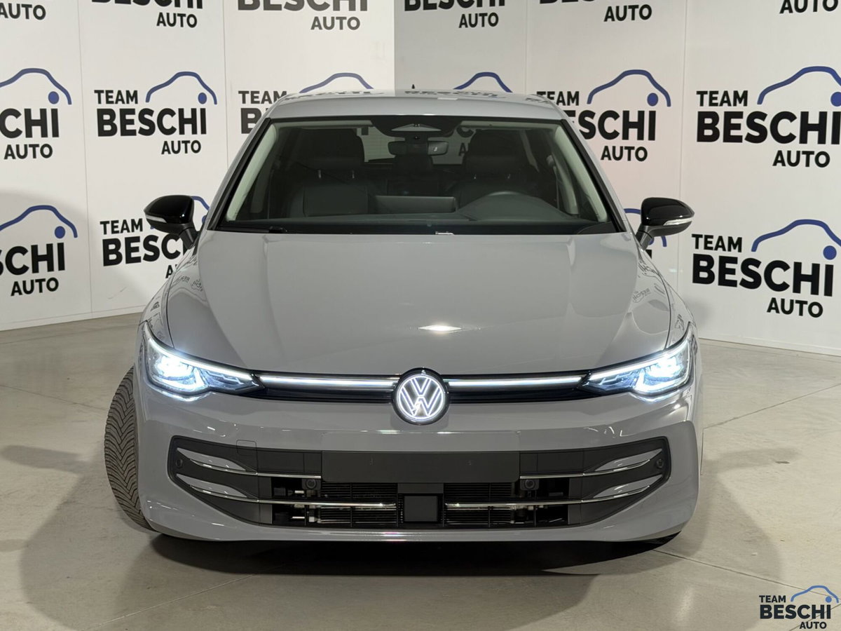 Volkswagen Golf 1.5 etsi 50 Years 150cv dsg (7)
