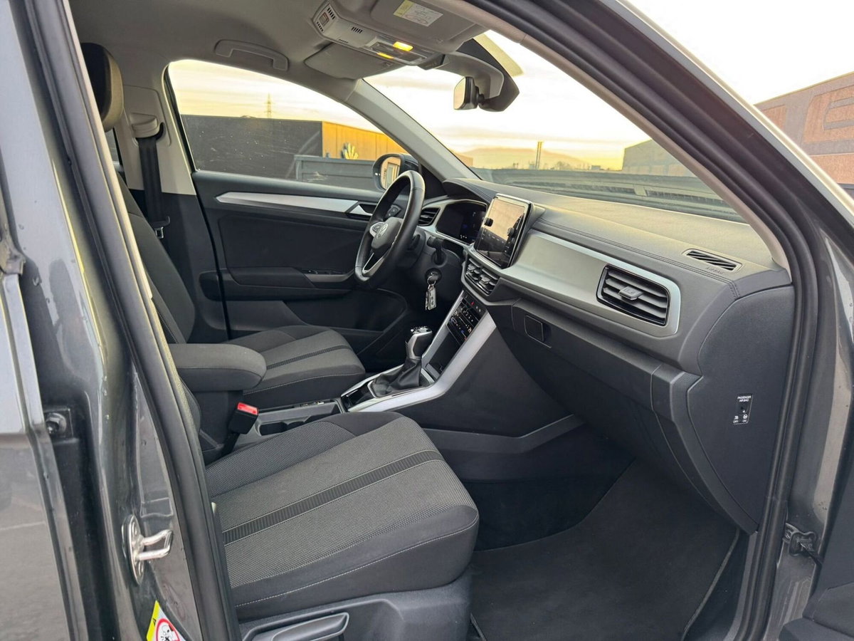 Volkswagen T-Roc 2.0 tdi Life 150cv dsg (19)