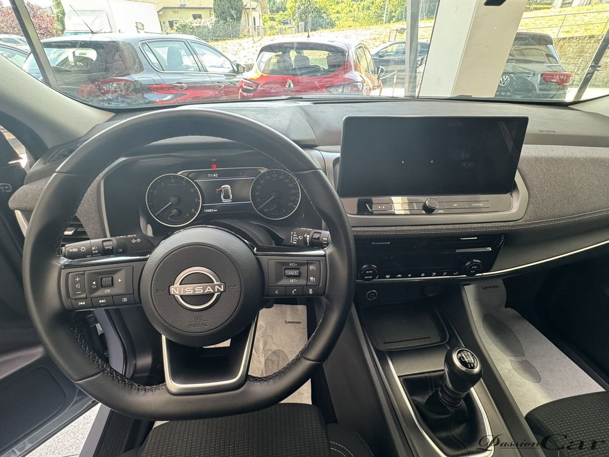 Nissan Qashqai 1.3 mhev Acenta 2wd 140cv (7)