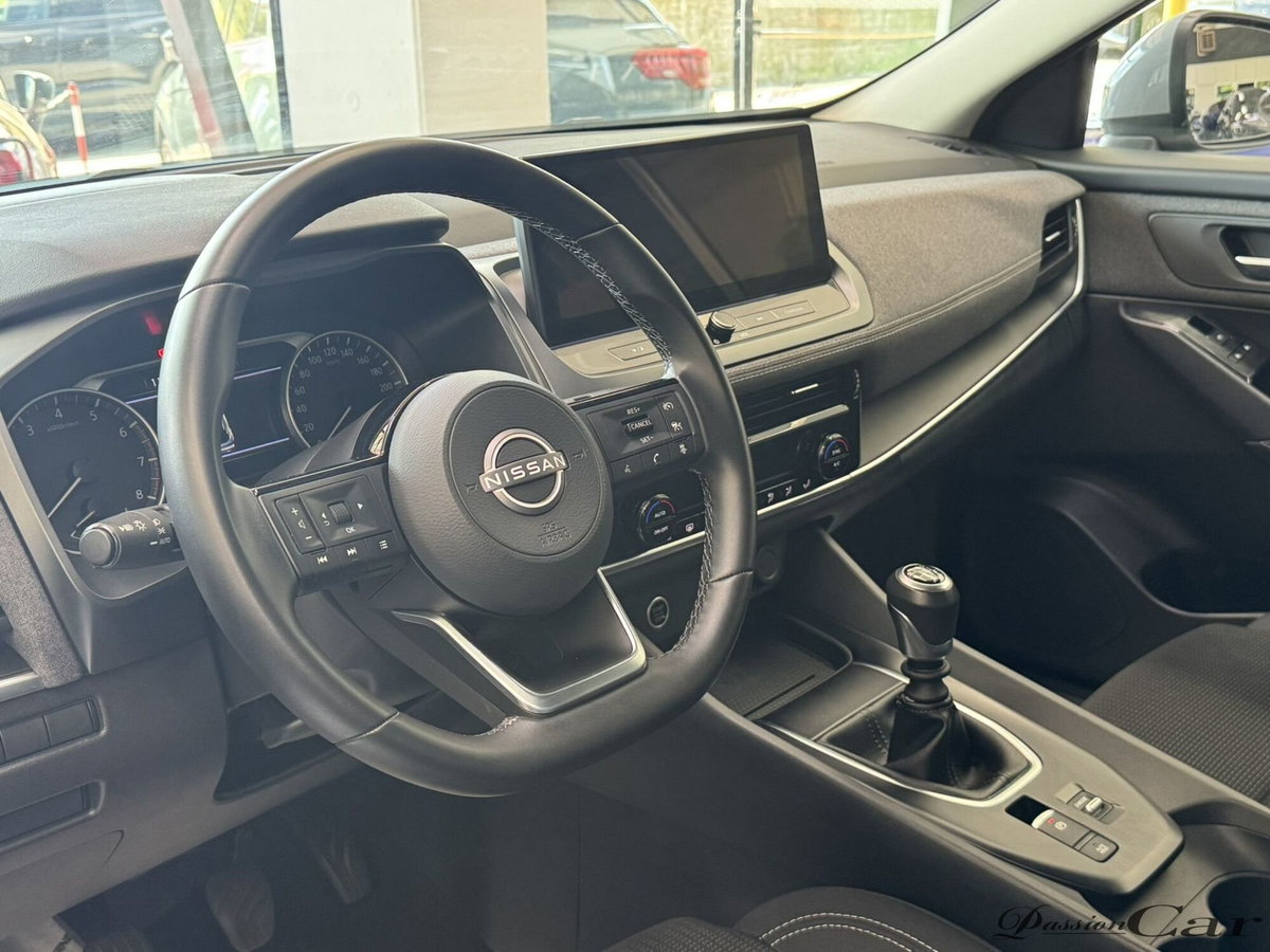 Nissan Qashqai 1.3 mhev Acenta 2wd 140cv (8)