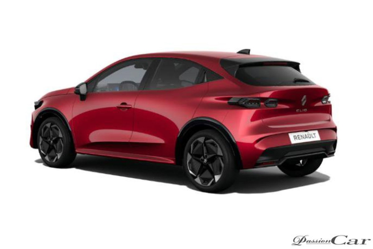 Renault Clio 1.2 tce Techno 115cv (2)