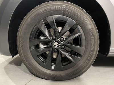 Skoda Fabia 1.0 tsi evo Young Edition 95cv (8)