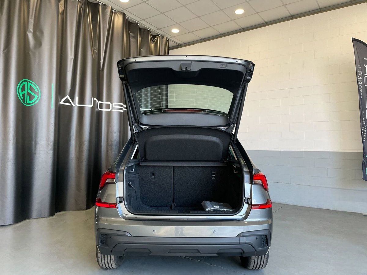 Skoda Kamiq 1.0 tsi Black Dots 95cv (6)