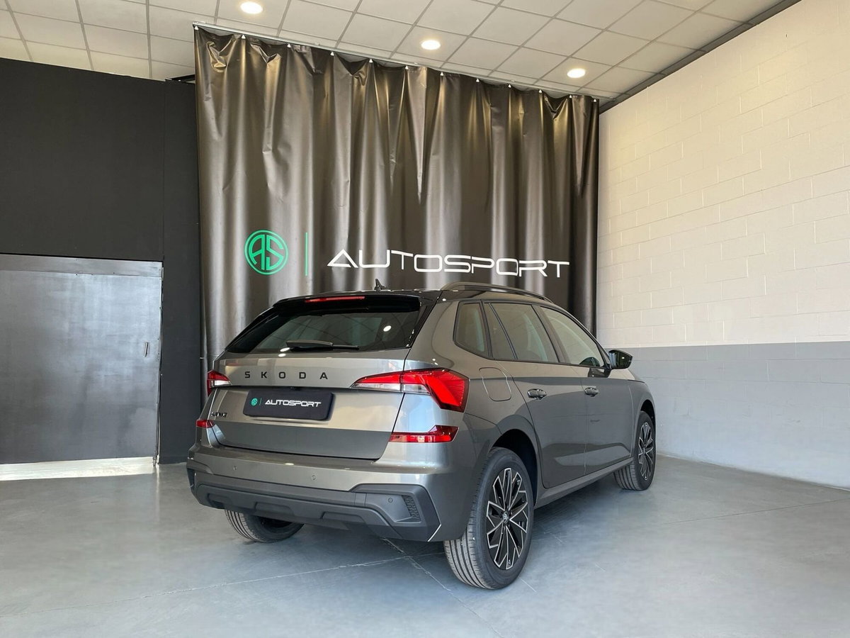 Skoda Kamiq 1.0 tsi Black Dots 95cv (7)