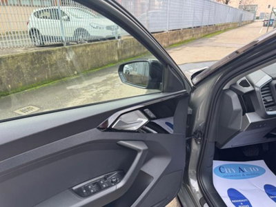 Audi A1 Sportback 30 TFSI S tronic Identity Black (8)