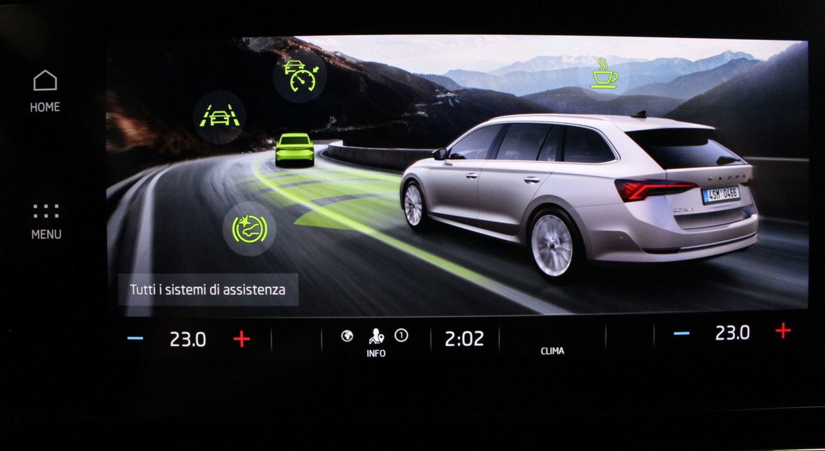 Skoda Octavia Station Wagon 2.0 TDI EVO SCR DSG Wagon Executive (19)