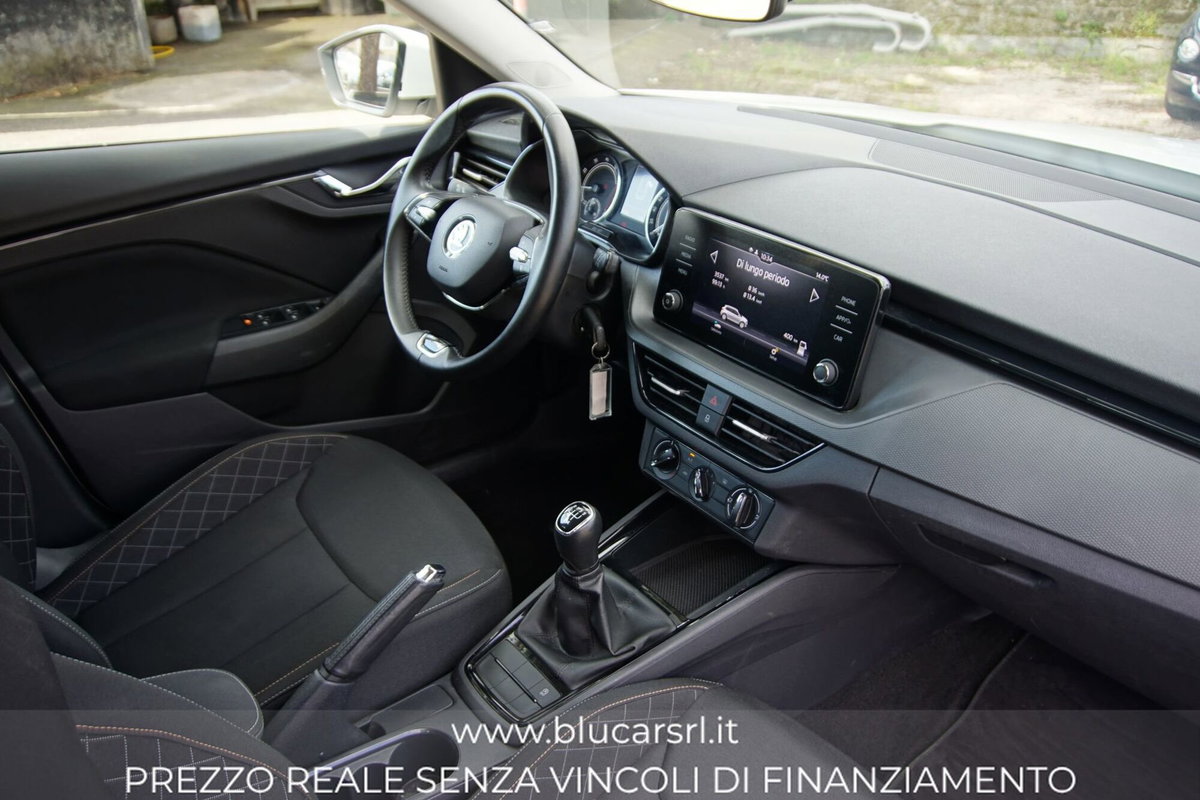 Skoda Kamiq 1.0 tsi Style 95cv (10)