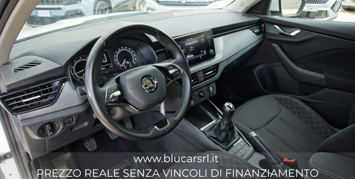 Skoda Kamiq 1.0 tsi Style 95cv (6)